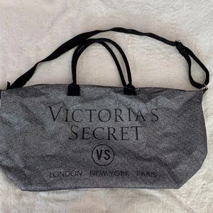 VS weekend bag